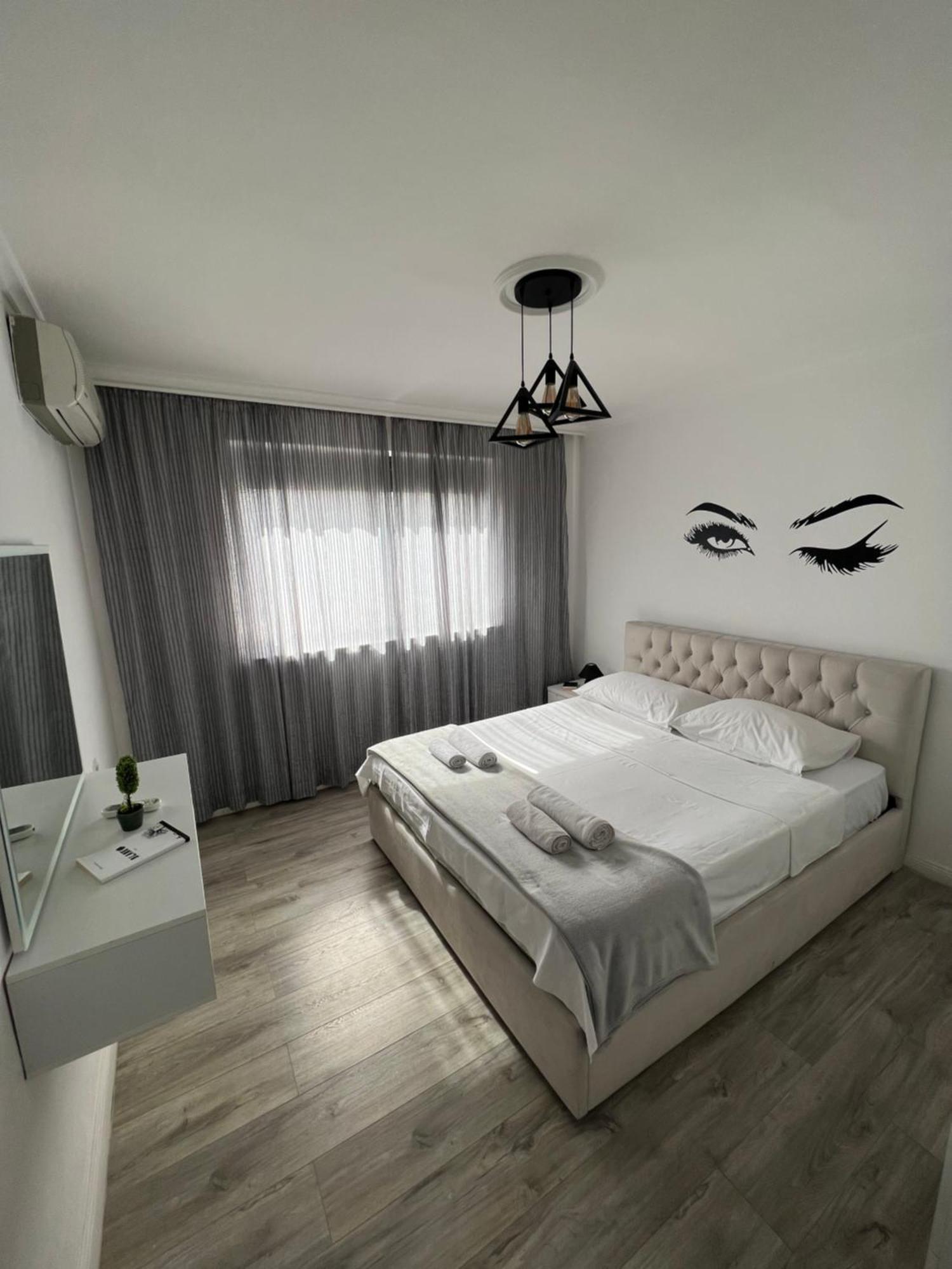 Skanderbeg View Apartments Tirana Buitenkant foto